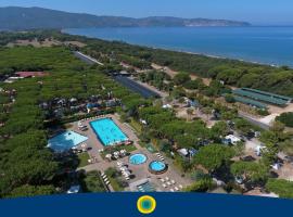 Club del Sole Orbetello Family Collection，位于奥尔贝泰洛的酒店