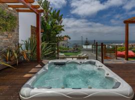 Ericeira Ocean View Villa，位于埃里塞拉的酒店