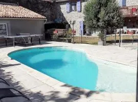Villa spacieuse à Chandolas avec piscine privée