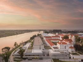 蒙特贝罗伊利亚沃酒店，位于伊利亚武的带热水浴缸的酒店