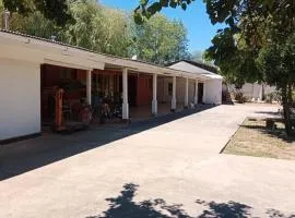 Comodo Hostal para personas de trabajo