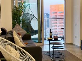 Midtown Tel Aviv Luxury Apartment，位于特拉维夫的酒店