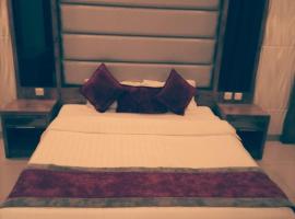Aram room，位于利雅德的酒店