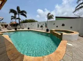 Paradera Palms Apt 1