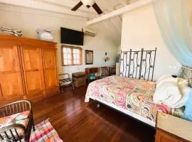 Paradera Palms Apt 2