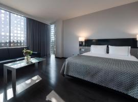 欧洲之星宫殿酒店，位于科尔多瓦的带热水浴缸的酒店