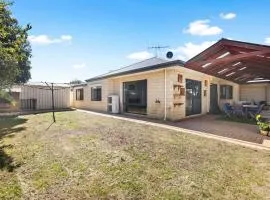 Serenity and Style, Your Ashby Getaway Awaits