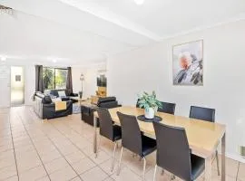 3BR townhouse in Belmont