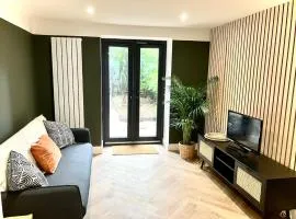 City Centre Garden Apartment