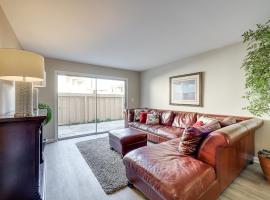 2 Mi to Beaches Condo with Patio in Port Hueneme!