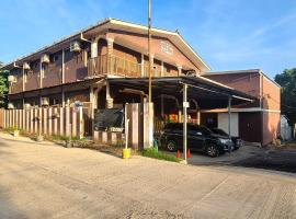 La Colonia Cama Matrimonial mas piscina，位于Peña Blanca的酒店