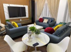Luxury One bedroom Apartment R1，位于洛美的酒店