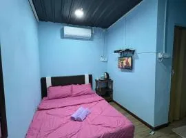 Avina's Standard Room