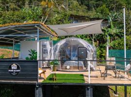 Glamping Renacer Vistas Turrialba, Paris，位于图里亚尔瓦的酒店