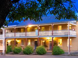 The Globe Inn，位于亚斯的酒店