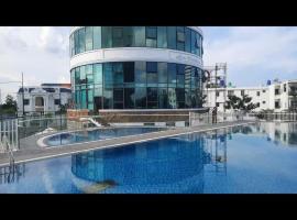 HoTel MoTeL ĐỒNG KHỞI，位于槟知的酒店