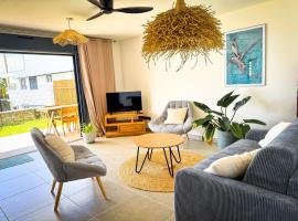 SUNSET L'argonaute T3 70 m2 jardin et terrasse vue lagon，位于拉萨尔勒班的海滩酒店