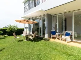 Family Only Compact Villa with City View - De Reiz Rose Garden Syariah 2BR