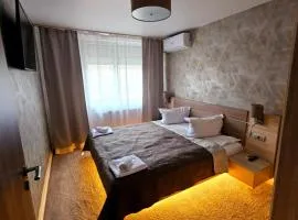Cazare Apartamente IRIS