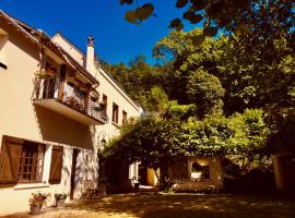 Le Clos Rabelais，位于朗热的酒店