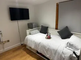 The Grove self-contained Garden Suite