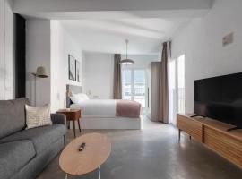 limehome Almeria Hernan Cortes，位于阿尔么丽亚的酒店
