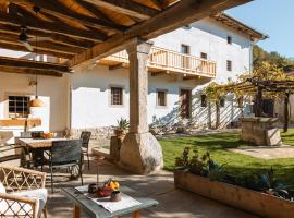Vila Kobdilj 1835 Historic Homestead with Shared Courtyard，位于斯丹尼的酒店
