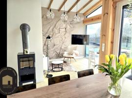 Hunsrücker Tiny Ferien L，位于Hottenbach的酒店