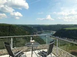 Penthouse für 2 Personen mit Dachterrasse und Rheinblick