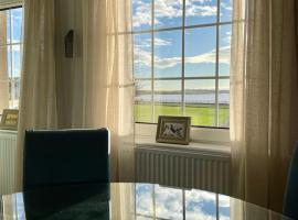 A 2 Bedroom flat in Culross home of Outlander，位于Culross的酒店