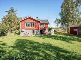 Beautiful Home In Ockelbo With Wifi，位于Ockelbo的酒店