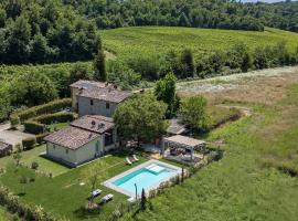 Il Fienile Toscano，位于蒙特瓦尔基的酒店