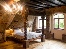 Wirgarten Antik Hotel，位于丁戈尔芬的酒店
