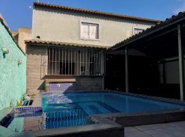 Casa Água da Rocha，位于伊塔瓜伊的酒店