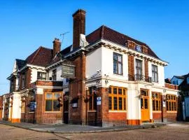 The Eastbrook Pub & Hotel