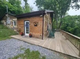 High Ridge cabin in the Blue Ridge Mountains