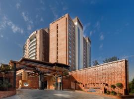 Hyatt Centric Soalteemode Kathmandu，位于加德满都的酒店