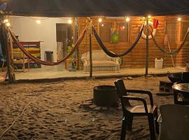 Home Beach Kristalu，位于卡塔赫纳的青旅