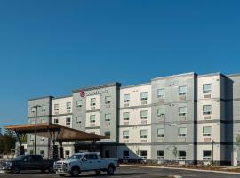 Coast Oliver Hotel，位于奥利弗的酒店