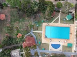 Condomínio com lazer completo! Resort Prox ao centro