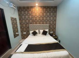 Super Hotel O Glance Inn，位于Gulzārbāgh的酒店