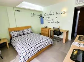 A04 EXECUTIVE SUITE at IZCALLI - TEPOTZOTLAN Families, Tourists & Travelers Choice Students Companies Executives WELCOME!!! 5min Izcalli-15min Esmeralda-20min Sátelite-25min AIFA