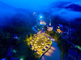 Wonderland Resort