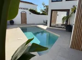 Luxury house with private heated pool in Nerja!