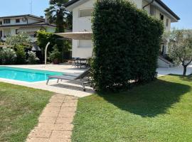 Villa con piscina vicino Venezia - Cà Spolaor，位于斯科尔泽的酒店