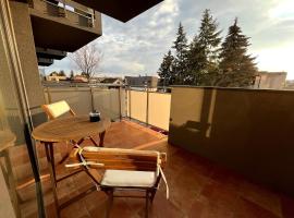 Apartmán na Slnečných Jazerách v Senci，位于塞内奇的酒店
