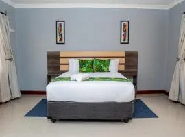 Downtown Oasis Suites