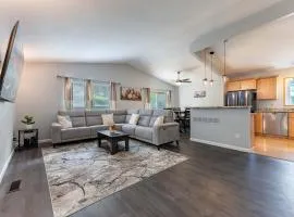 Perfect Getaway 3BR 3BA Home Close to Parks and Shopping