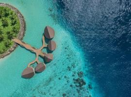 JW Marriott Maldives Kaafu Atoll Island Resort，位于马累的酒店