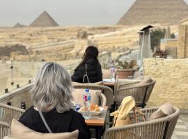 Queen Cleopatra Boutique Hotel，位于开罗的酒店